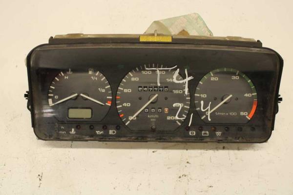 COMPTEUR VW TRANSPORTEUR T4 2.4D - Vue 1